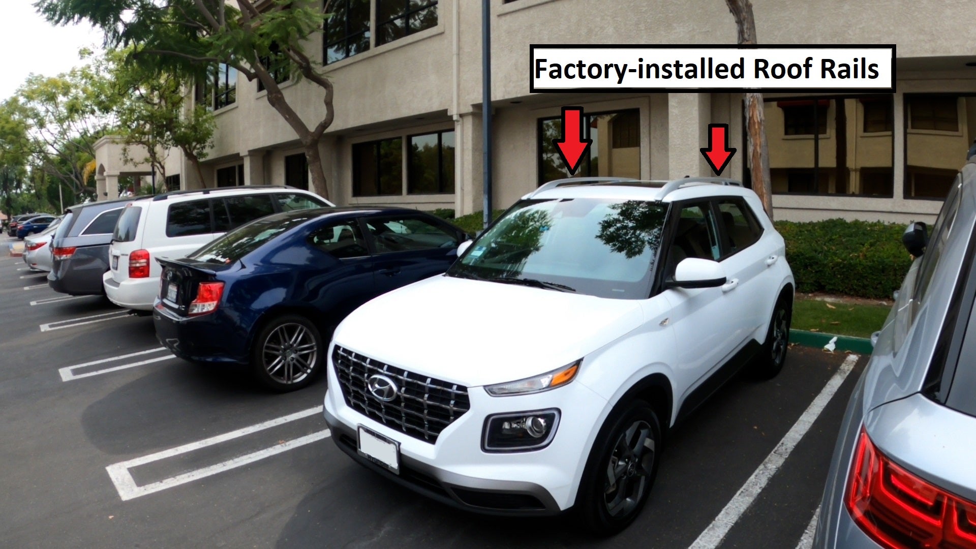 Hyundai venue roof rails 2025